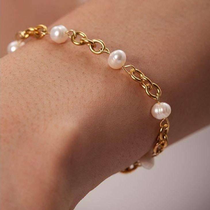 Trinity Natural Pearl Bracelet - Bad Mystic