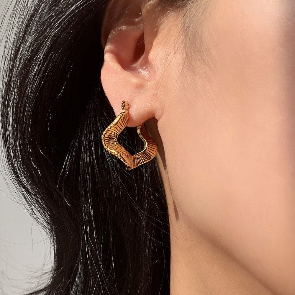 Xena Irregular Geometric Hoop Earrings - Bad Mystic
