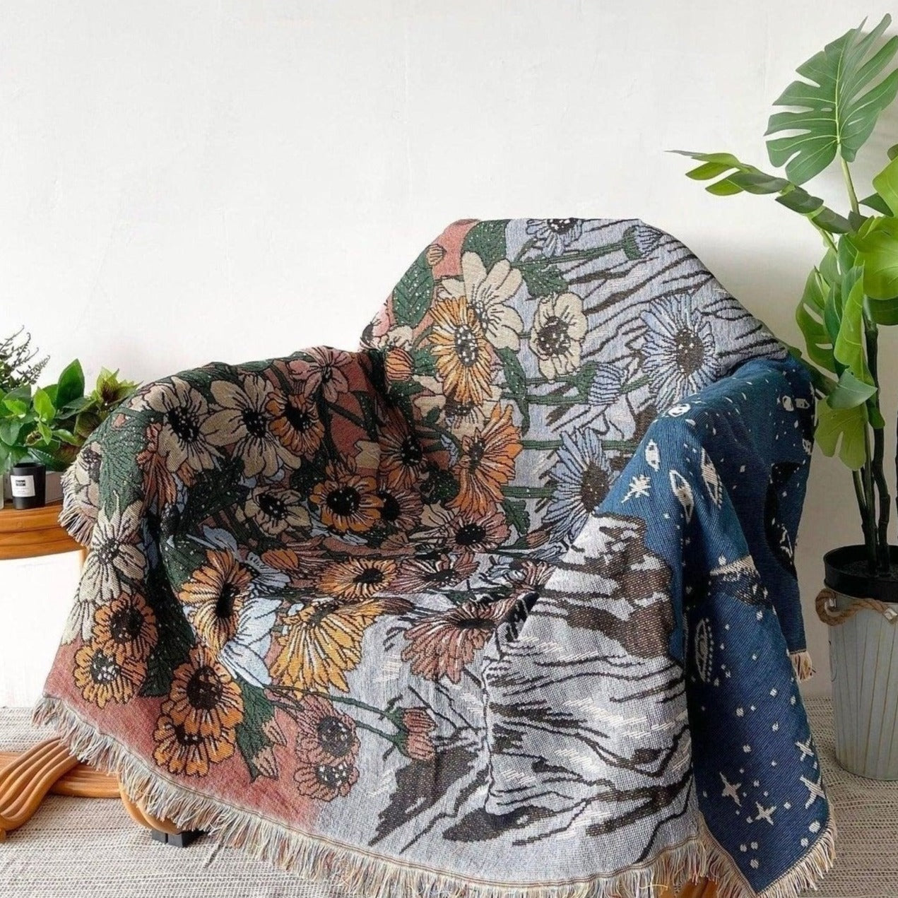 Dark Flowers - La Mystica Throw - Bad Mystic